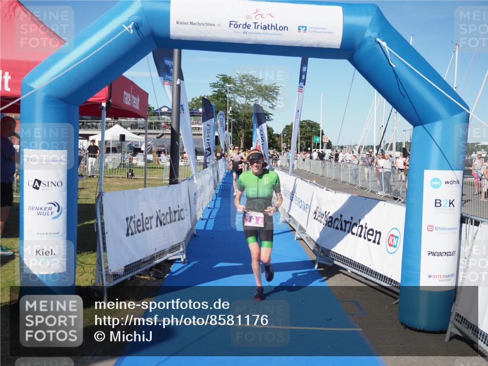 17.08.2025 - KN Förde Triathlon 2025 MichiJ http://msf.ph/oto/8581176 17.08.2025 16:27:30 Laufen 4, 19 meine-sportfotos.de