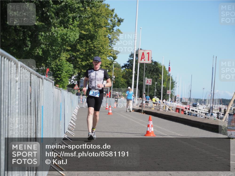 17.08.2025 - KN Förde Triathlon 2025 KatJ http://msf.ph/oto/8581191 17.08.2025 12:20:13 Laufen 345 meine-sportfotos.de