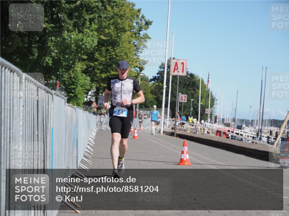 17.08.2025 - KN Förde Triathlon 2025 KatJ http://msf.ph/oto/8581204 17.08.2025 12:20:14 Laufen 345 meine-sportfotos.de