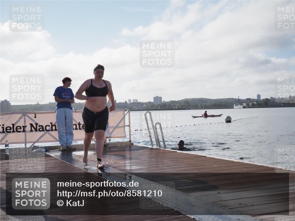 17.08.2025 - KN Förde Triathlon 2025 KatJ http://msf.ph/oto/8581210 17.08.2025 09:24:56 Schwimmen 251, 251 meine-sportfotos.de