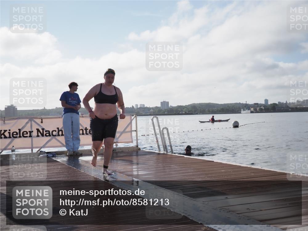 17.08.2025 - KN Förde Triathlon 2025 KatJ http://msf.ph/oto/8581213 17.08.2025 09:24:56 Schwimmen 251, 251 meine-sportfotos.de