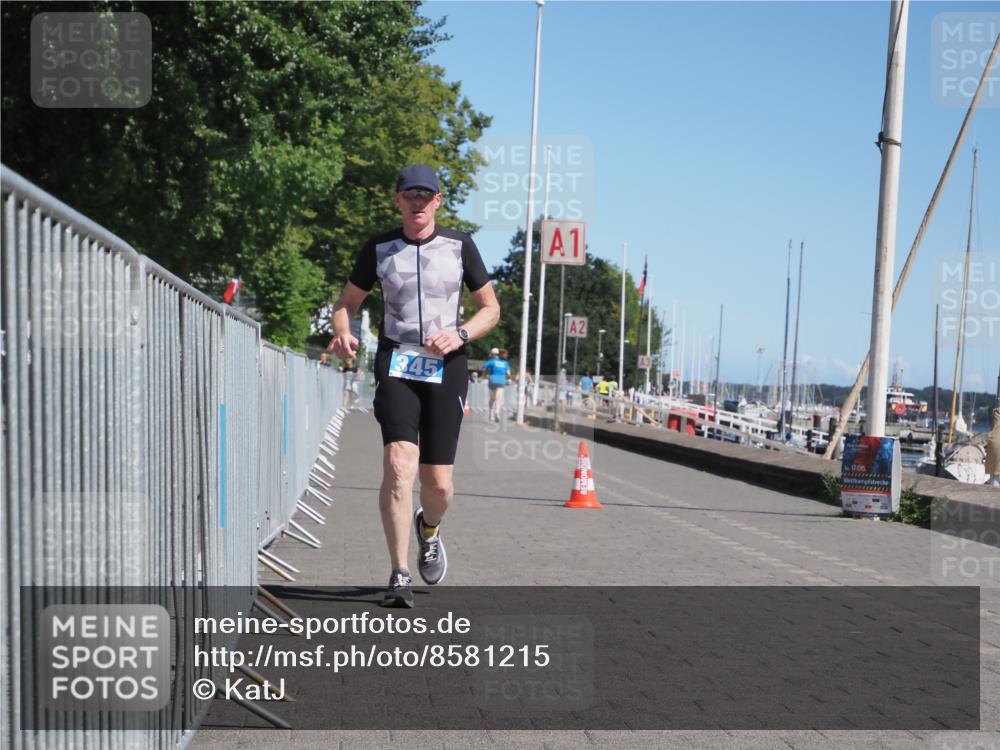 17.08.2025 - KN Förde Triathlon 2025 KatJ http://msf.ph/oto/8581215 17.08.2025 12:20:15 Laufen 345 meine-sportfotos.de