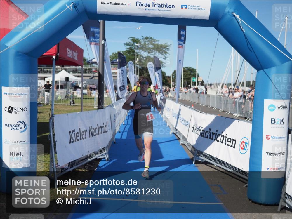 17.08.2025 - KN Förde Triathlon 2025 MichiJ http://msf.ph/oto/8581230 17.08.2025 16:27:34 Laufen 4, 12, 19 meine-sportfotos.de