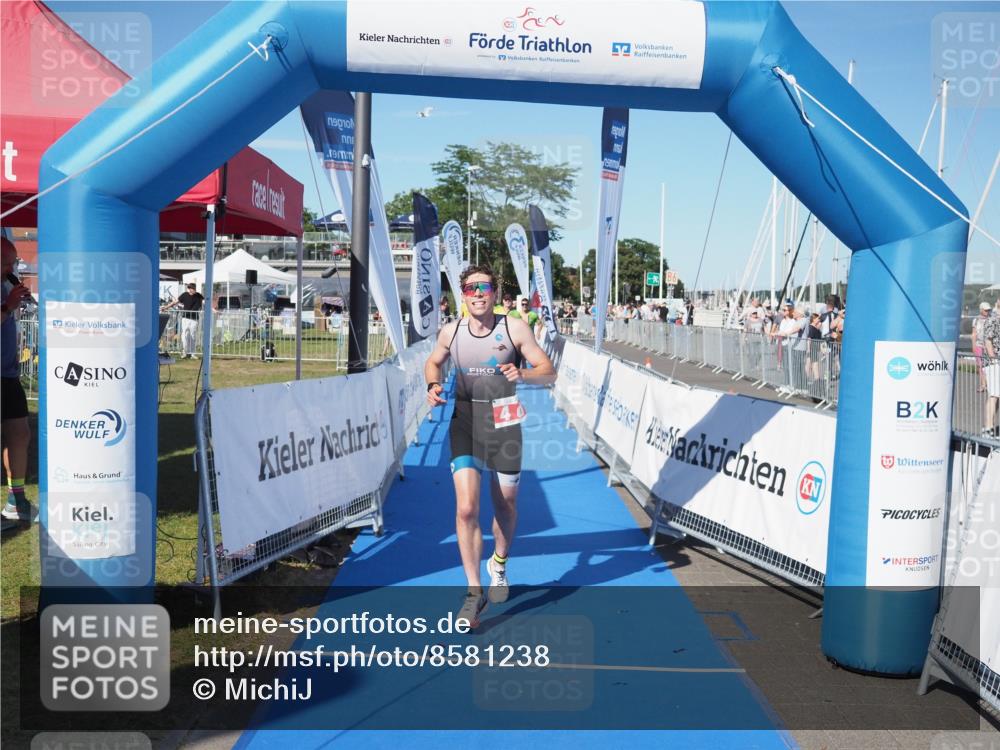 17.08.2025 - KN Förde Triathlon 2025 MichiJ http://msf.ph/oto/8581238 17.08.2025 16:27:34 Laufen 4, 12, 19 meine-sportfotos.de