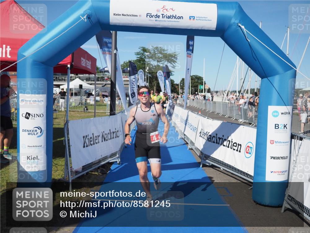 17.08.2025 - KN Förde Triathlon 2025 MichiJ http://msf.ph/oto/8581245 17.08.2025 16:27:34 Laufen 4, 12, 19 meine-sportfotos.de