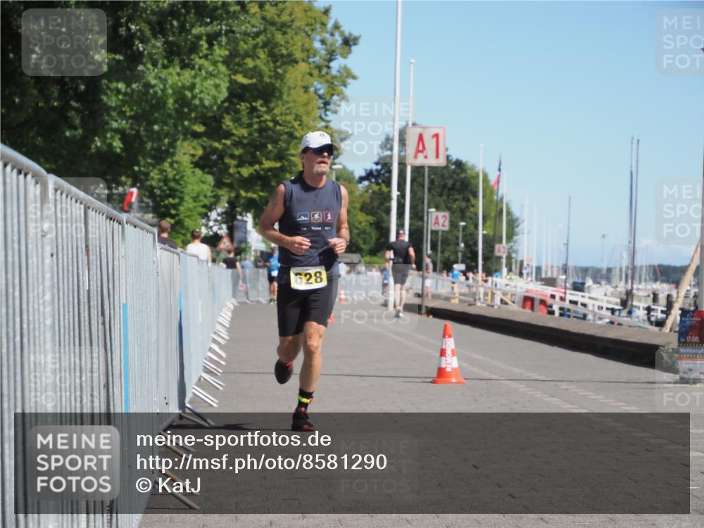 17.08.2025 - KN Förde Triathlon 2025 KatJ http://msf.ph/oto/8581290 17.08.2025 12:20:40 Laufen 628 meine-sportfotos.de