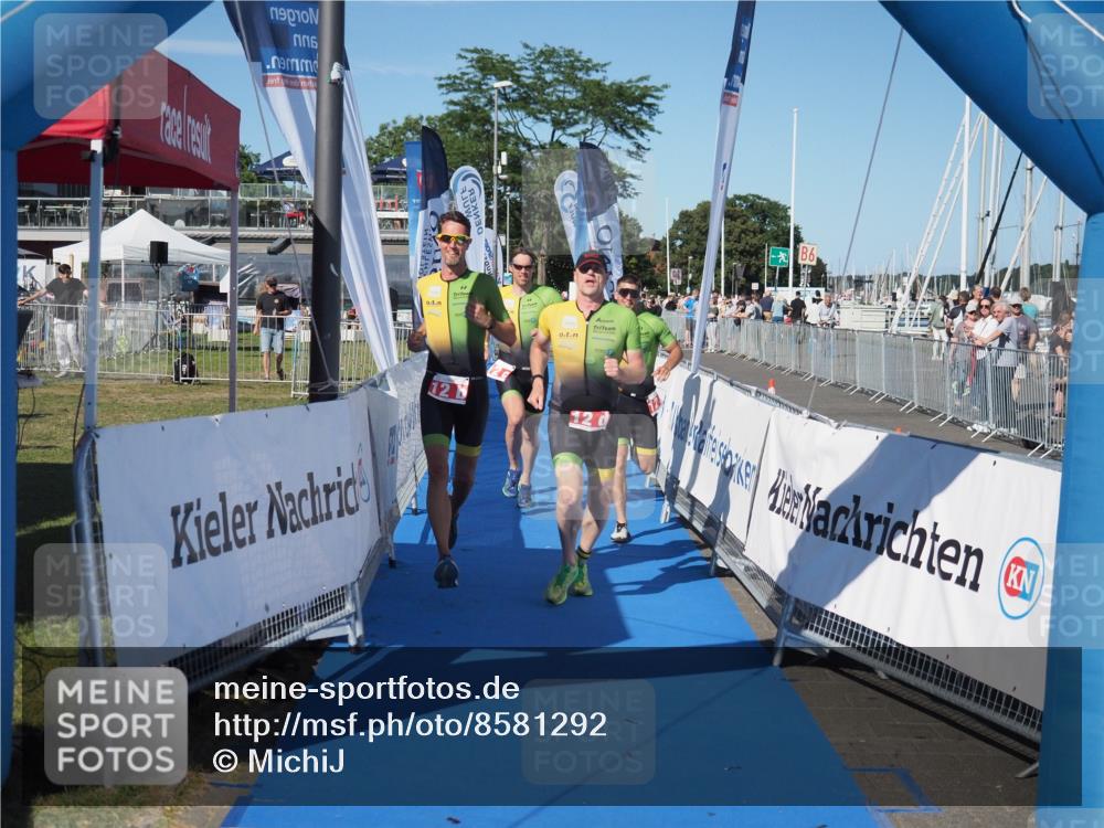 17.08.2025 - KN Förde Triathlon 2025 MichiJ http://msf.ph/oto/8581292 17.08.2025 16:27:37 Laufen 4, 12 meine-sportfotos.de