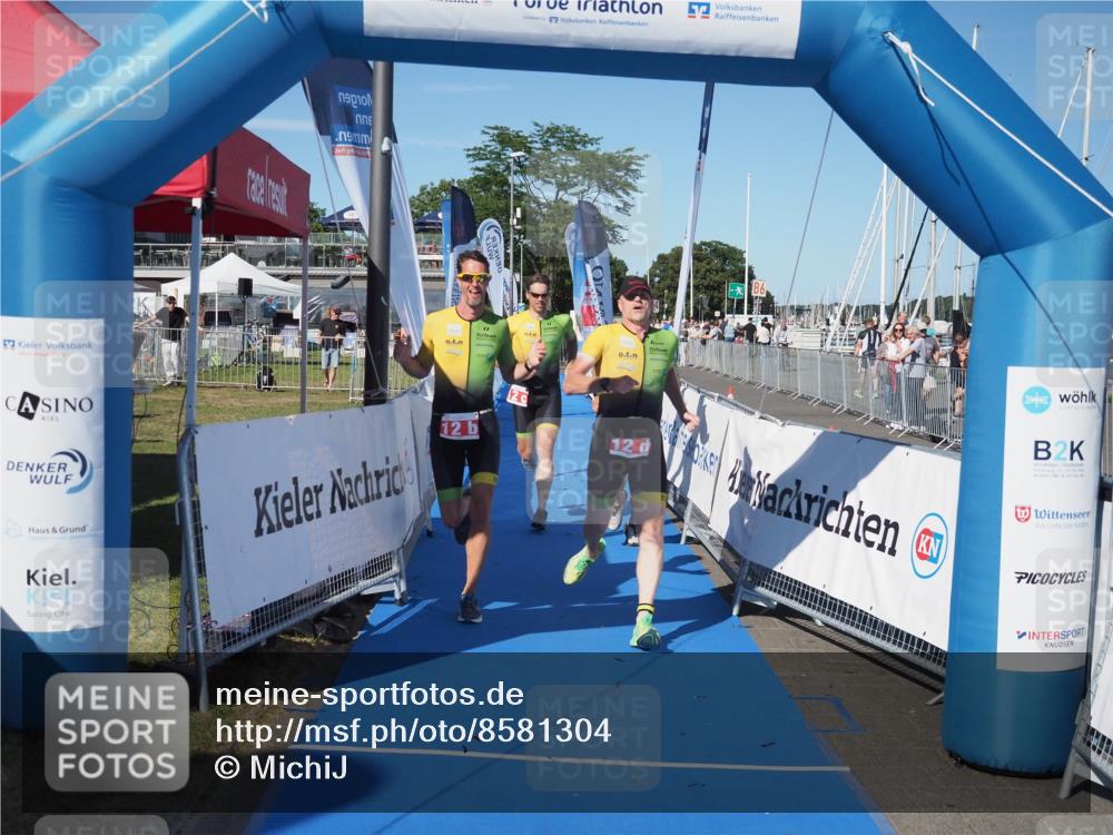 17.08.2025 - KN Förde Triathlon 2025 MichiJ http://msf.ph/oto/8581304 17.08.2025 16:27:37 Laufen 4, 12 meine-sportfotos.de