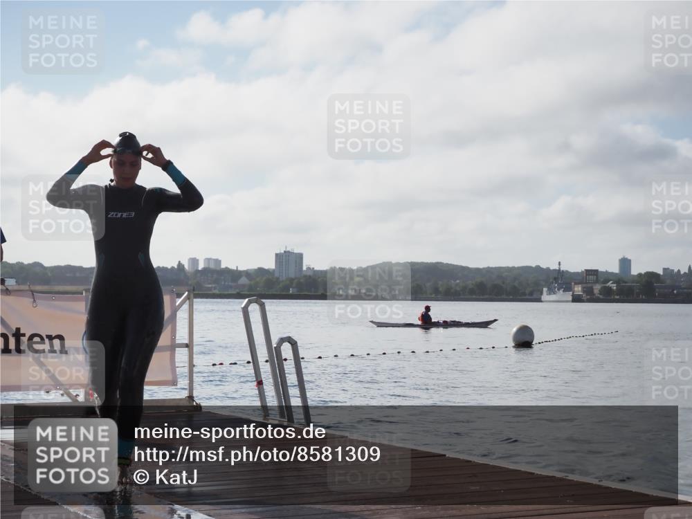 17.08.2025 - KN Förde Triathlon 2025 KatJ http://msf.ph/oto/8581309 17.08.2025 09:25:06 Schwimmen 199, 248, 199, 248, 251 meine-sportfotos.de