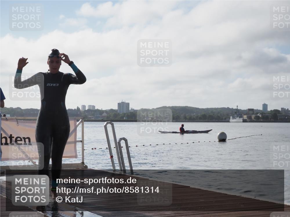 17.08.2025 - KN Förde Triathlon 2025 KatJ http://msf.ph/oto/8581314 17.08.2025 09:25:06 Schwimmen 199, 248, 199, 248, 251 meine-sportfotos.de