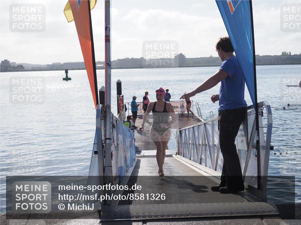 17.08.2025 - KN Förde Triathlon 2025 MichiJ http://msf.ph/oto/8581326 17.08.2025 09:19:58 Schwimmen 163, 190, 202, 195, 202 meine-sportfotos.de