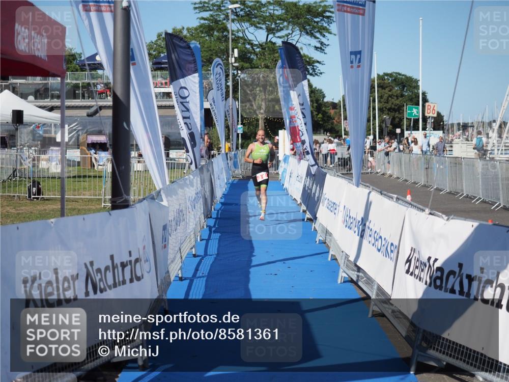 17.08.2025 - KN Förde Triathlon 2025 MichiJ http://msf.ph/oto/8581361 17.08.2025 16:28:38 Laufen 3 meine-sportfotos.de