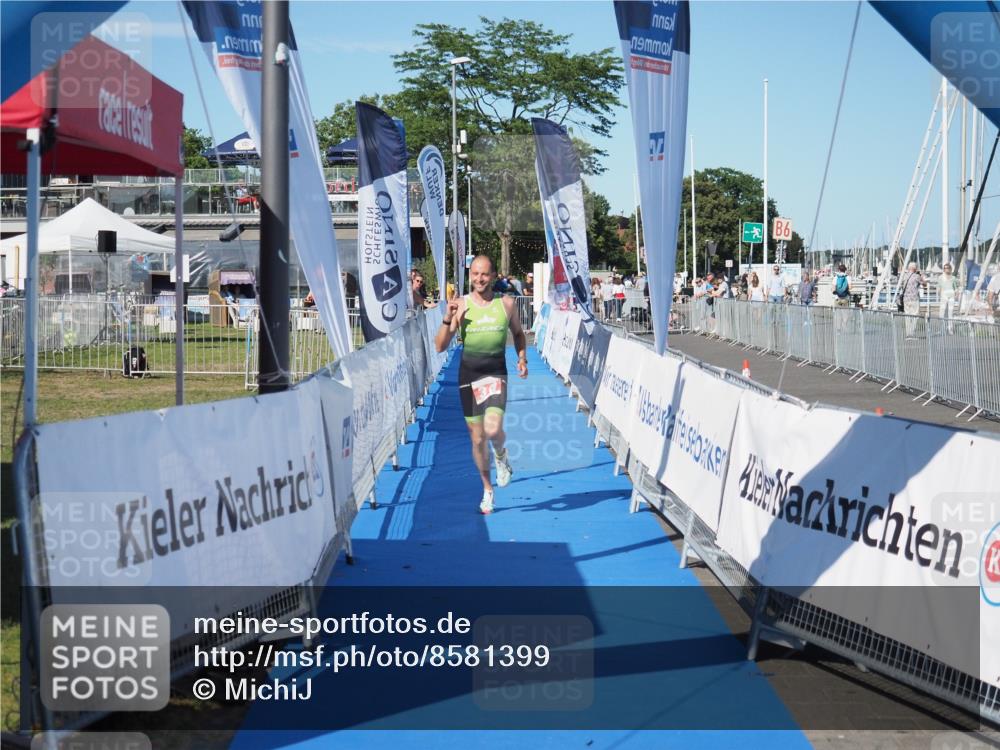 17.08.2025 - KN Förde Triathlon 2025 MichiJ http://msf.ph/oto/8581399 17.08.2025 16:28:39 Laufen 3 meine-sportfotos.de