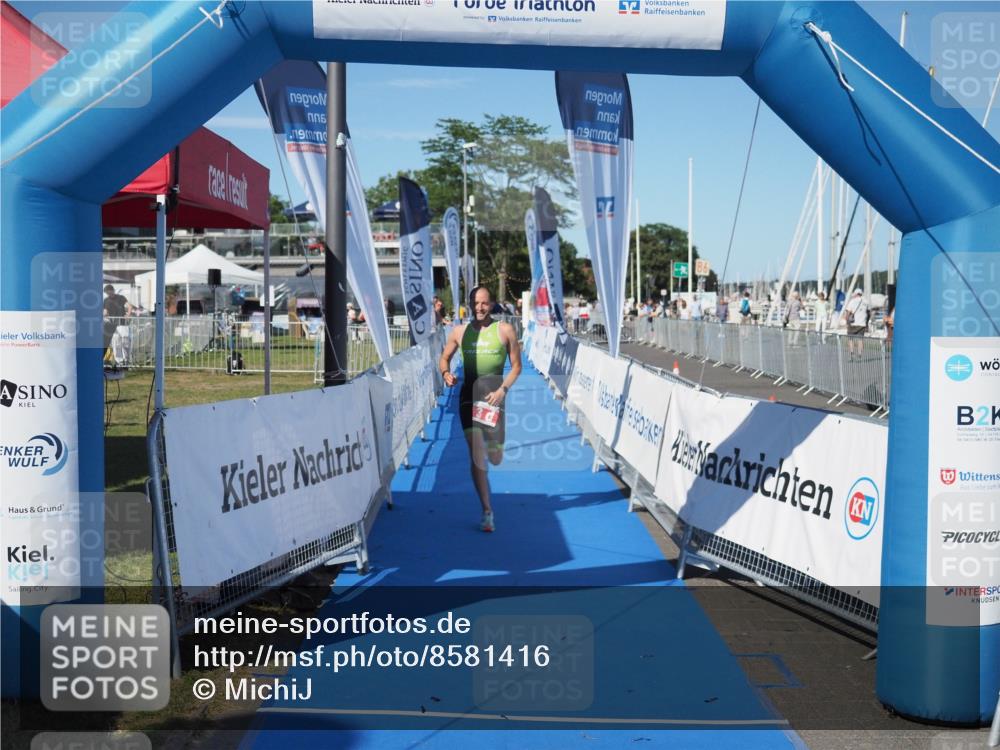 17.08.2025 - KN Förde Triathlon 2025 MichiJ http://msf.ph/oto/8581416 17.08.2025 16:28:40 Laufen 3 meine-sportfotos.de