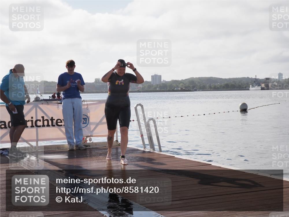 17.08.2025 - KN Förde Triathlon 2025 KatJ http://msf.ph/oto/8581420 17.08.2025 09:27:00 Schwimmen 245, 245 meine-sportfotos.de
