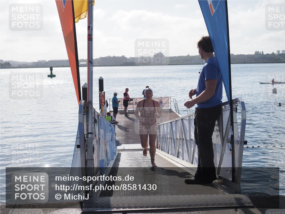 17.08.2025 - KN Förde Triathlon 2025 MichiJ http://msf.ph/oto/8581430 17.08.2025 09:20:06 Schwimmen 163, 195, 202, 179, 195 meine-sportfotos.de