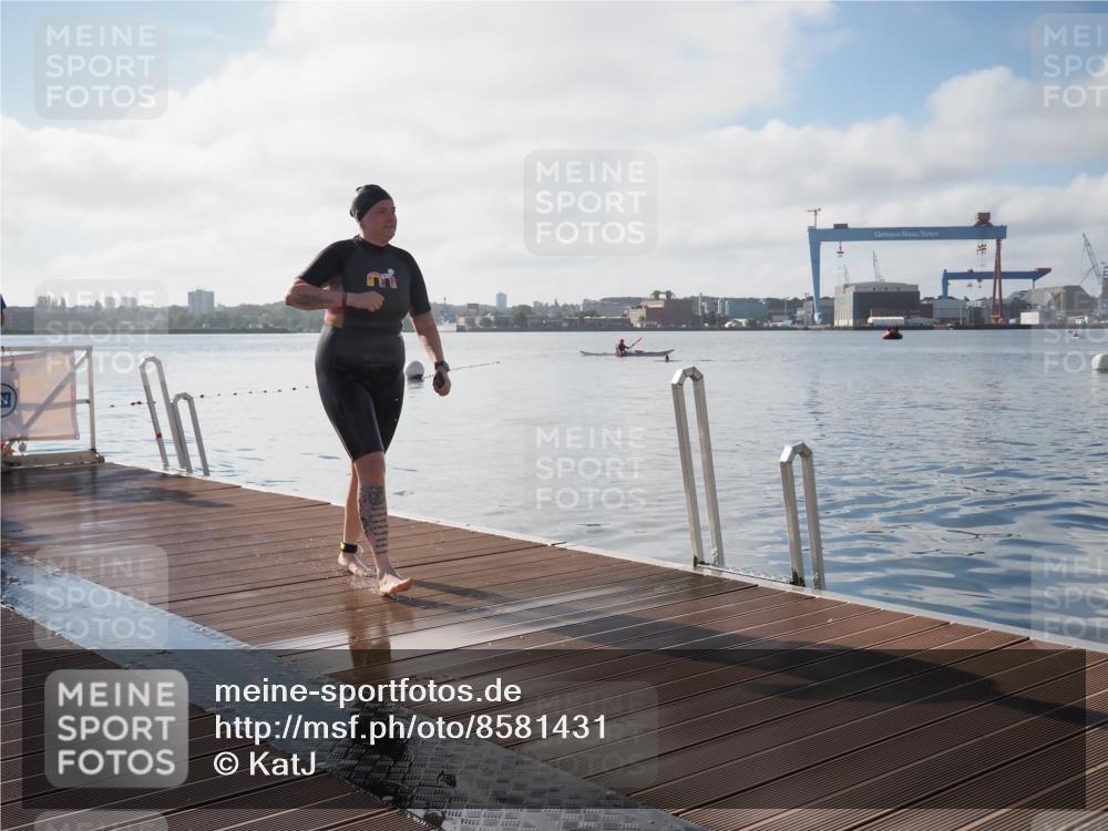 17.08.2025 - KN Förde Triathlon 2025 KatJ http://msf.ph/oto/8581431 17.08.2025 09:27:03 Schwimmen 245, 245 meine-sportfotos.de