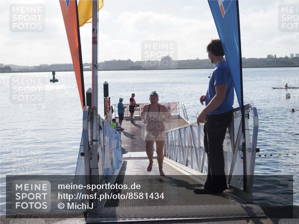 17.08.2025 - KN Förde Triathlon 2025 MichiJ http://msf.ph/oto/8581434 17.08.2025 09:20:06 Schwimmen 163, 195, 202, 179, 195 meine-sportfotos.de