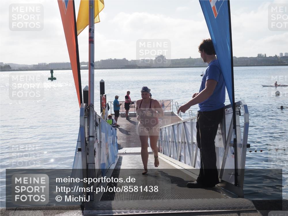 17.08.2025 - KN Förde Triathlon 2025 MichiJ http://msf.ph/oto/8581438 17.08.2025 09:20:06 Schwimmen 163, 195, 202, 179, 195 meine-sportfotos.de