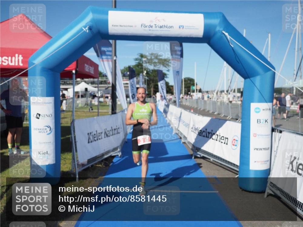 17.08.2025 - KN Förde Triathlon 2025 MichiJ http://msf.ph/oto/8581445 17.08.2025 16:28:41 Laufen 3 meine-sportfotos.de
