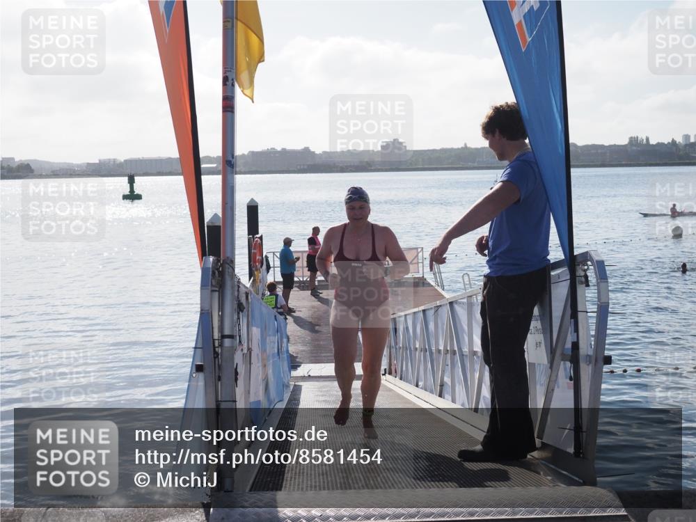 17.08.2025 - KN Förde Triathlon 2025 MichiJ http://msf.ph/oto/8581454 17.08.2025 09:20:07 Schwimmen 195, 202, 179, 195 meine-sportfotos.de