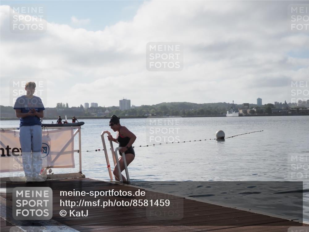 17.08.2025 - KN Förde Triathlon 2025 KatJ http://msf.ph/oto/8581459 17.08.2025 09:28:28 Schwimmen 207, 207 meine-sportfotos.de