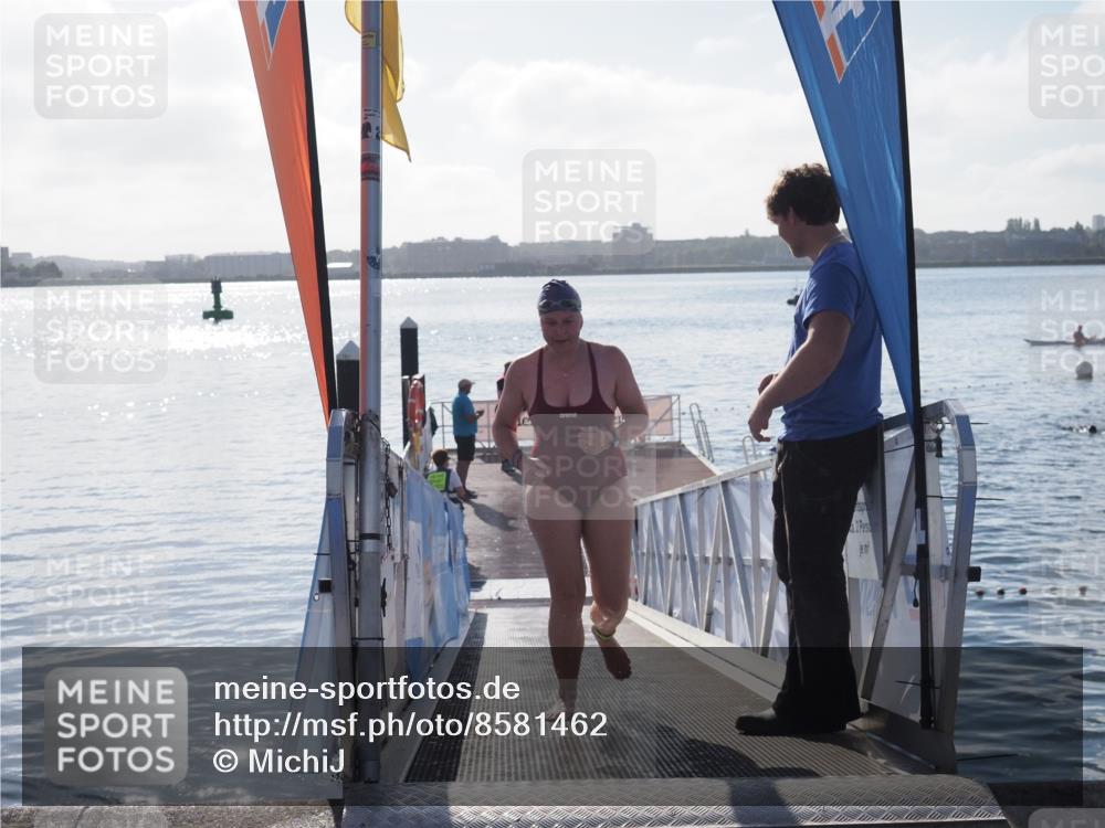 17.08.2025 - KN Förde Triathlon 2025 MichiJ http://msf.ph/oto/8581462 17.08.2025 09:20:07 Schwimmen 195, 202, 179, 195 meine-sportfotos.de