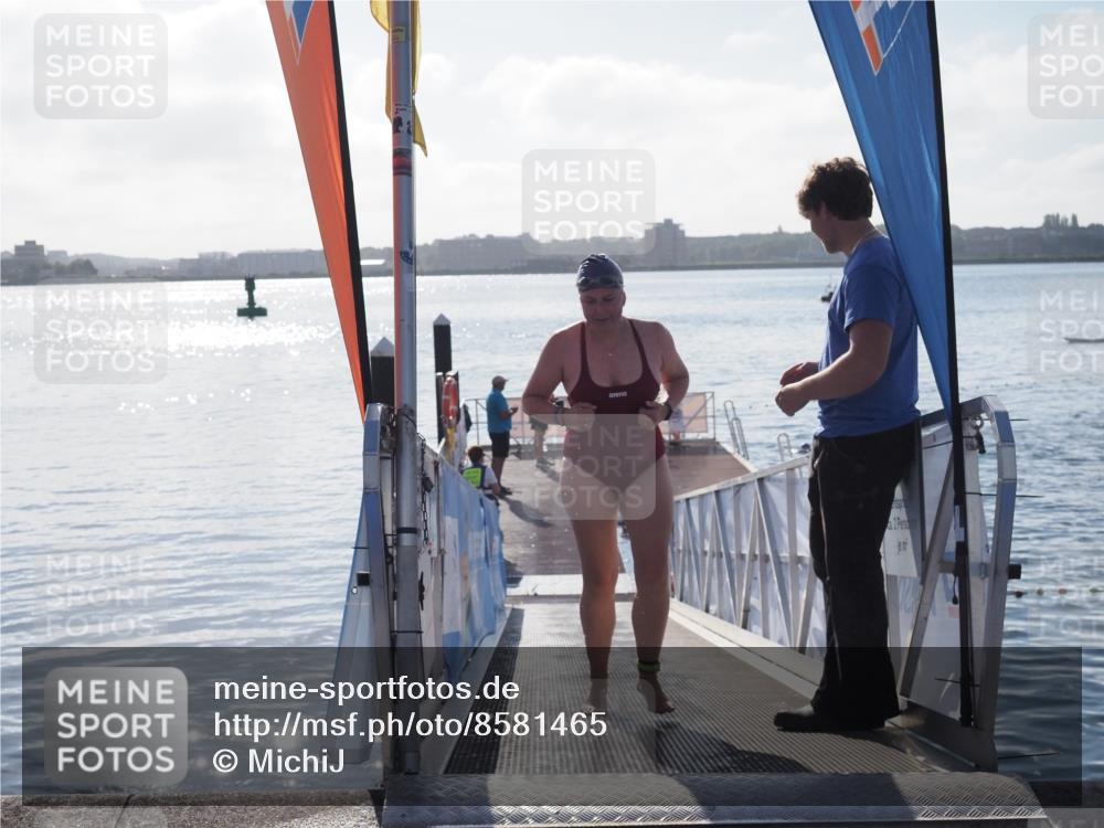17.08.2025 - KN Förde Triathlon 2025 MichiJ http://msf.ph/oto/8581465 17.08.2025 09:20:07 Schwimmen 195, 202, 179, 195 meine-sportfotos.de