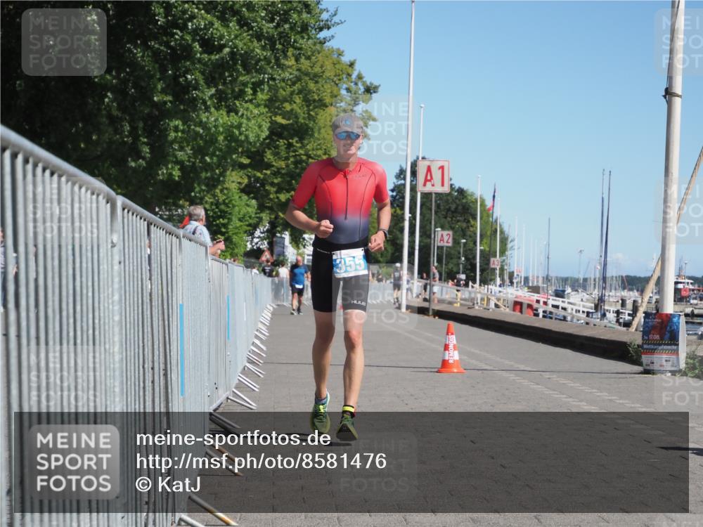 17.08.2025 - KN Förde Triathlon 2025 KatJ http://msf.ph/oto/8581476 17.08.2025 12:21:12 Laufen 355 meine-sportfotos.de