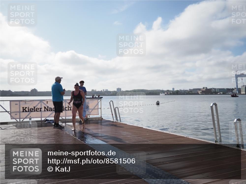 17.08.2025 - KN Förde Triathlon 2025 KatJ http://msf.ph/oto/8581506 17.08.2025 09:28:30 Schwimmen 207, 207 meine-sportfotos.de