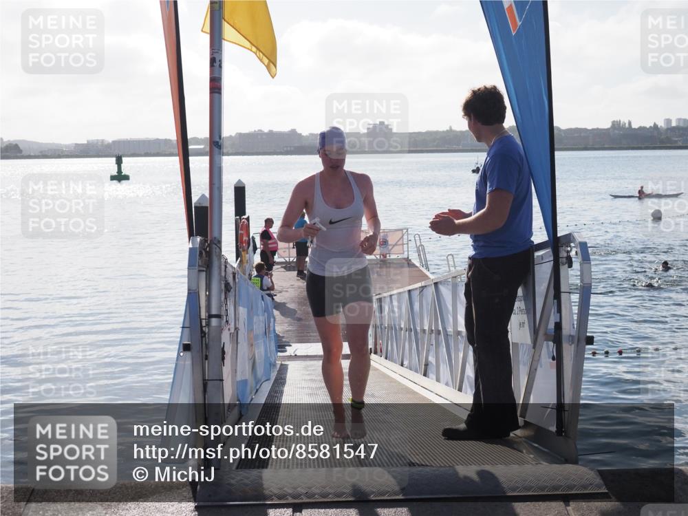 17.08.2025 - KN Förde Triathlon 2025 MichiJ http://msf.ph/oto/8581547 17.08.2025 09:20:20 Schwimmen 179, 179, 196, 211 meine-sportfotos.de