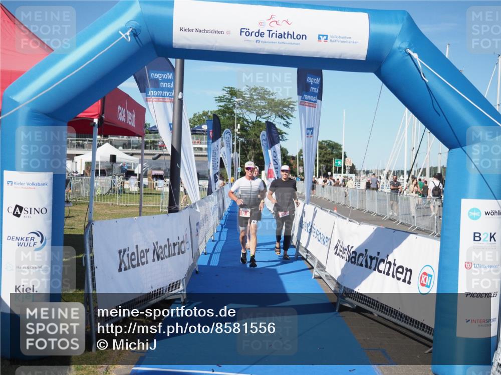17.08.2025 - KN Förde Triathlon 2025 MichiJ http://msf.ph/oto/8581556 17.08.2025 16:31:21 Laufen 10 meine-sportfotos.de