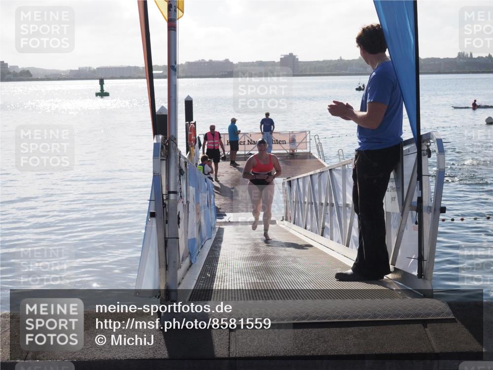 17.08.2025 - KN Förde Triathlon 2025 MichiJ http://msf.ph/oto/8581559 17.08.2025 09:20:24 Schwimmen 179, 196, 196, 211, 240 meine-sportfotos.de