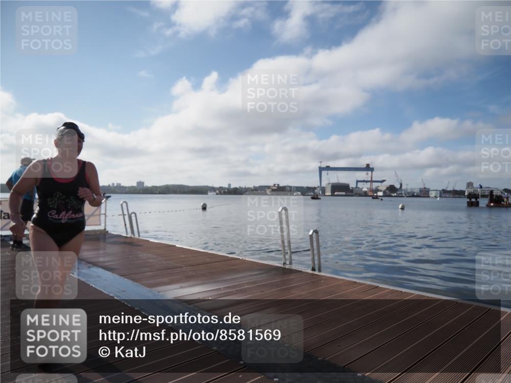 17.08.2025 - KN Förde Triathlon 2025 KatJ http://msf.ph/oto/8581569 17.08.2025 09:28:33 Schwimmen 207, 207 meine-sportfotos.de