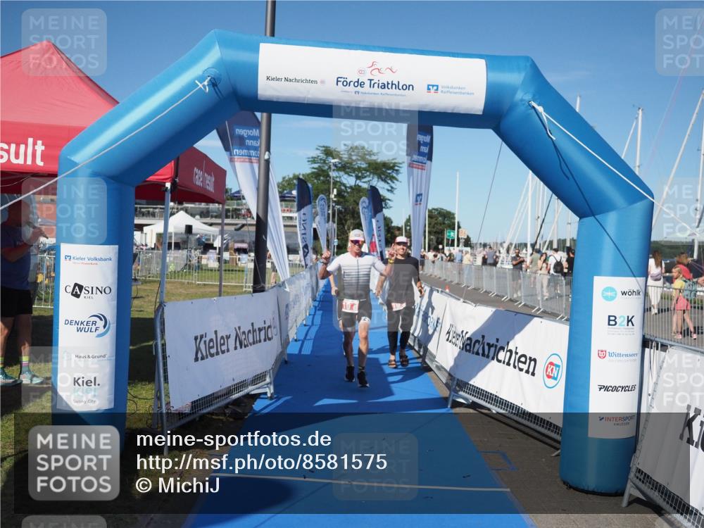 17.08.2025 - KN Förde Triathlon 2025 MichiJ http://msf.ph/oto/8581575 17.08.2025 16:31:21 Laufen 10 meine-sportfotos.de