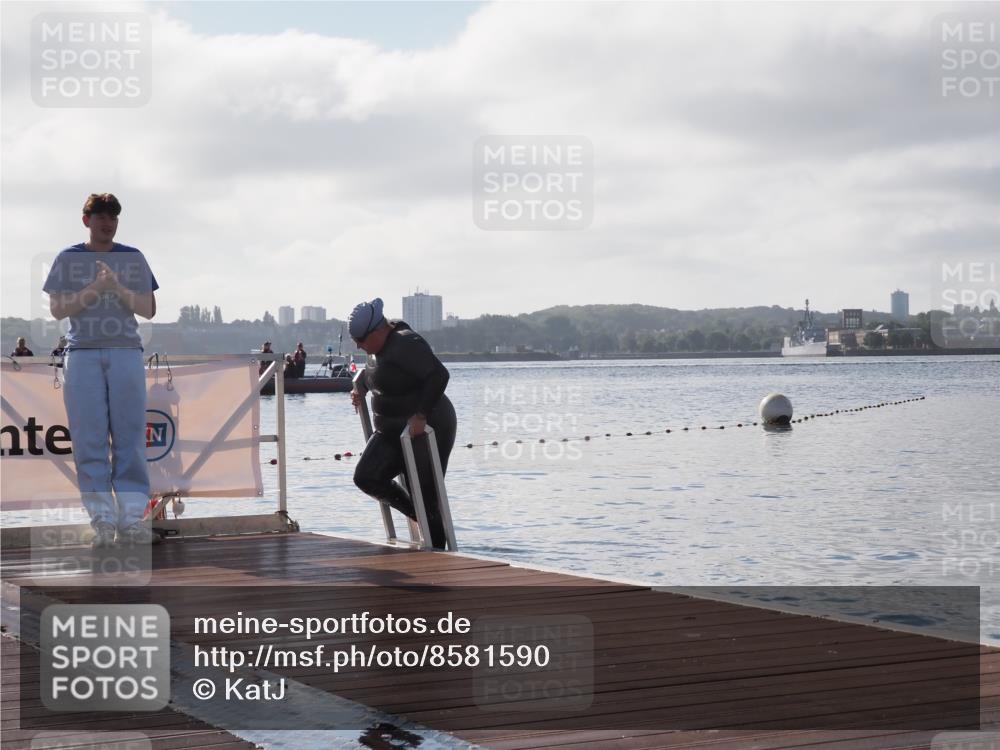 17.08.2025 - KN Förde Triathlon 2025 KatJ http://msf.ph/oto/8581590 17.08.2025 09:33:25 Schwimmen 238 meine-sportfotos.de