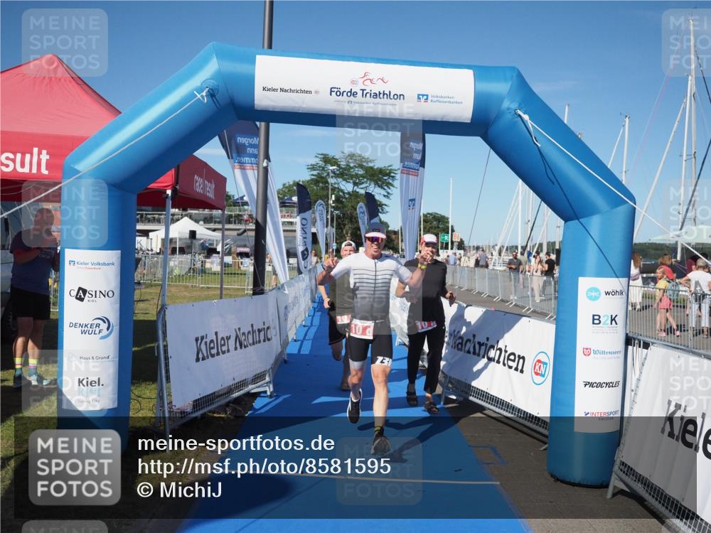17.08.2025 - KN Förde Triathlon 2025 MichiJ http://msf.ph/oto/8581595 17.08.2025 16:31:22 Laufen 10 meine-sportfotos.de