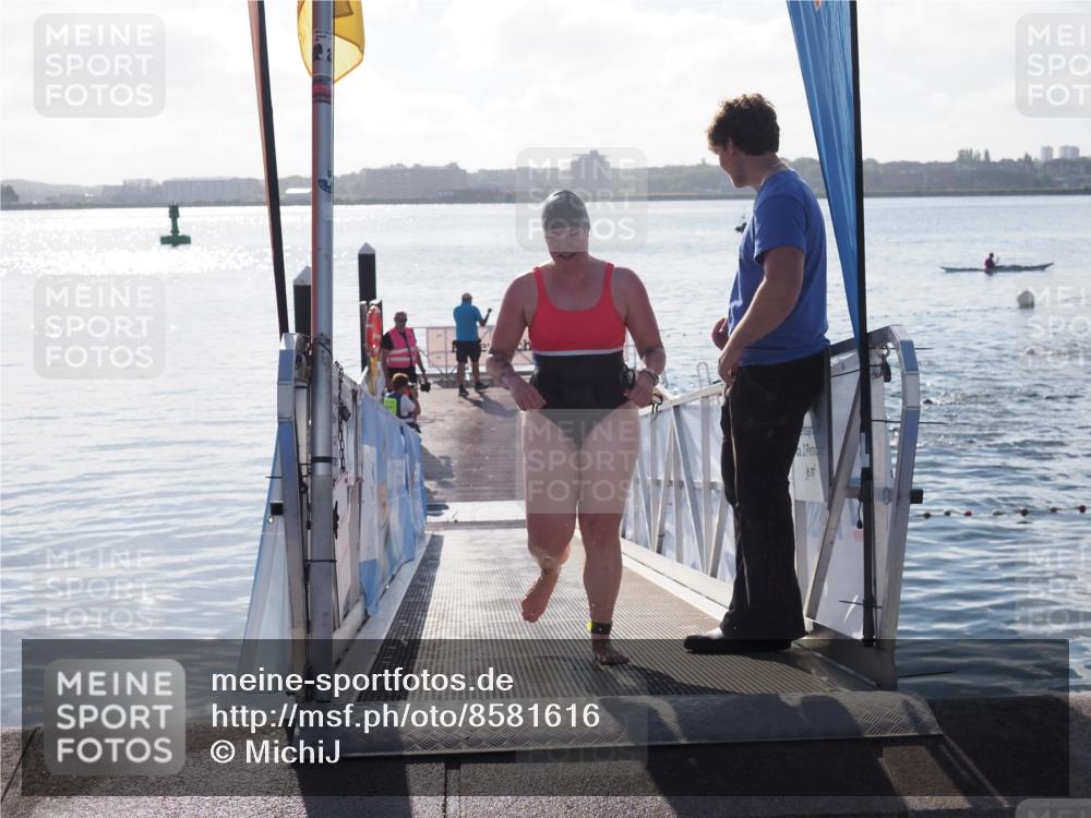 17.08.2025 - KN Förde Triathlon 2025 MichiJ http://msf.ph/oto/8581616 17.08.2025 09:20:26 Schwimmen 179, 196, 196, 211, 240 meine-sportfotos.de