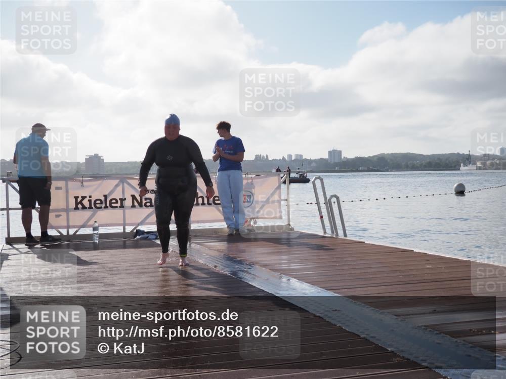 17.08.2025 - KN Förde Triathlon 2025 KatJ http://msf.ph/oto/8581622 17.08.2025 09:33:29 Schwimmen 238, 238 meine-sportfotos.de