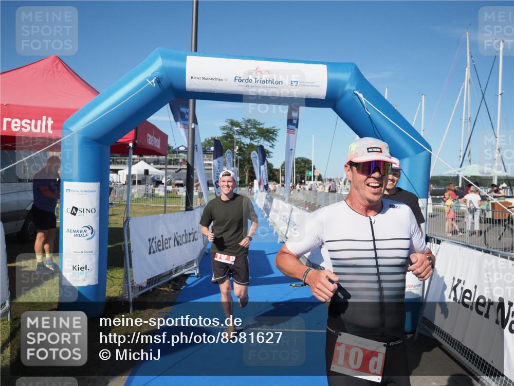 17.08.2025 - KN Förde Triathlon 2025 MichiJ http://msf.ph/oto/8581627 17.08.2025 16:31:23 Laufen 10 meine-sportfotos.de