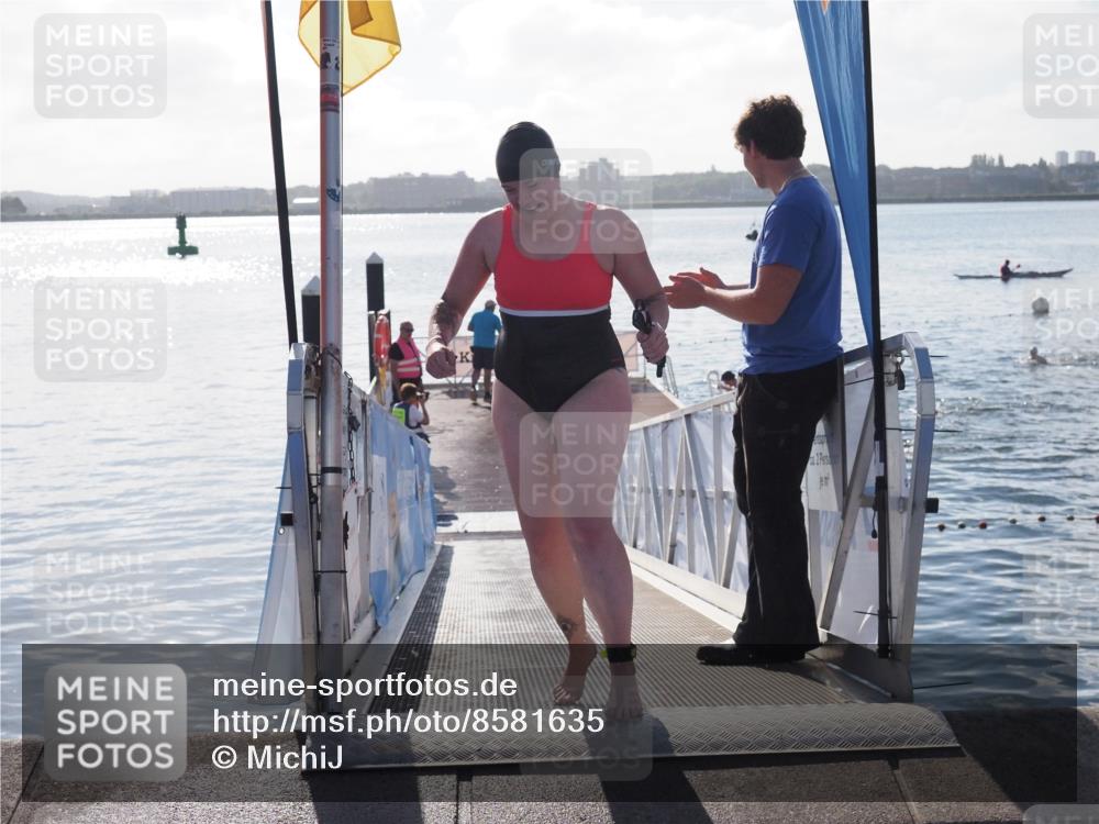17.08.2025 - KN Förde Triathlon 2025 MichiJ http://msf.ph/oto/8581635 17.08.2025 09:20:26 Schwimmen 179, 196, 196, 211, 240 meine-sportfotos.de