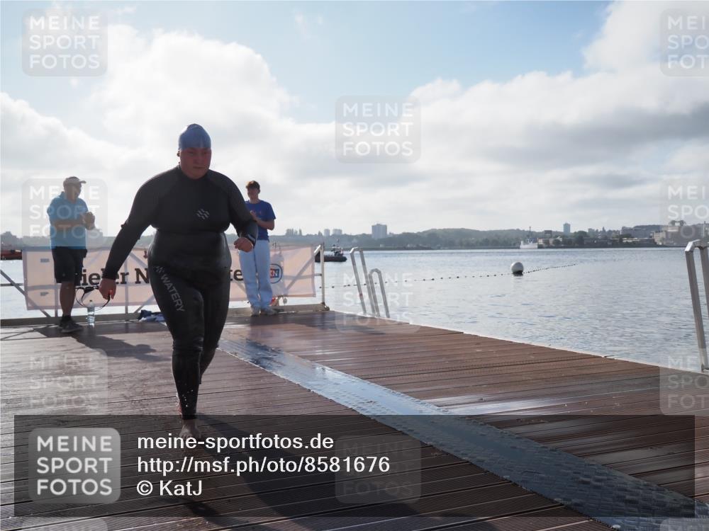 17.08.2025 - KN Förde Triathlon 2025 KatJ http://msf.ph/oto/8581676 17.08.2025 09:33:32 Schwimmen 238, 238 meine-sportfotos.de
