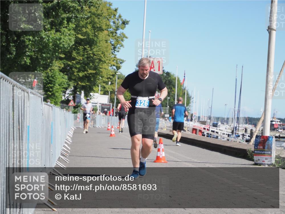 17.08.2025 - KN Förde Triathlon 2025 KatJ http://msf.ph/oto/8581693 17.08.2025 12:22:02 Laufen 326 meine-sportfotos.de