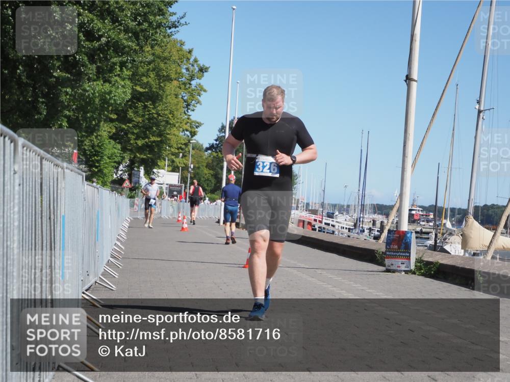 17.08.2025 - KN Förde Triathlon 2025 KatJ http://msf.ph/oto/8581716 17.08.2025 12:22:04 Laufen 326 meine-sportfotos.de