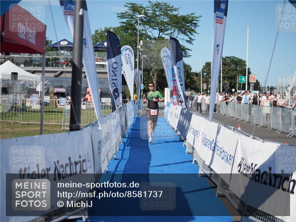 17.08.2025 - KN Förde Triathlon 2025 MichiJ http://msf.ph/oto/8581737 17.08.2025 16:32:26 Laufen 13 meine-sportfotos.de