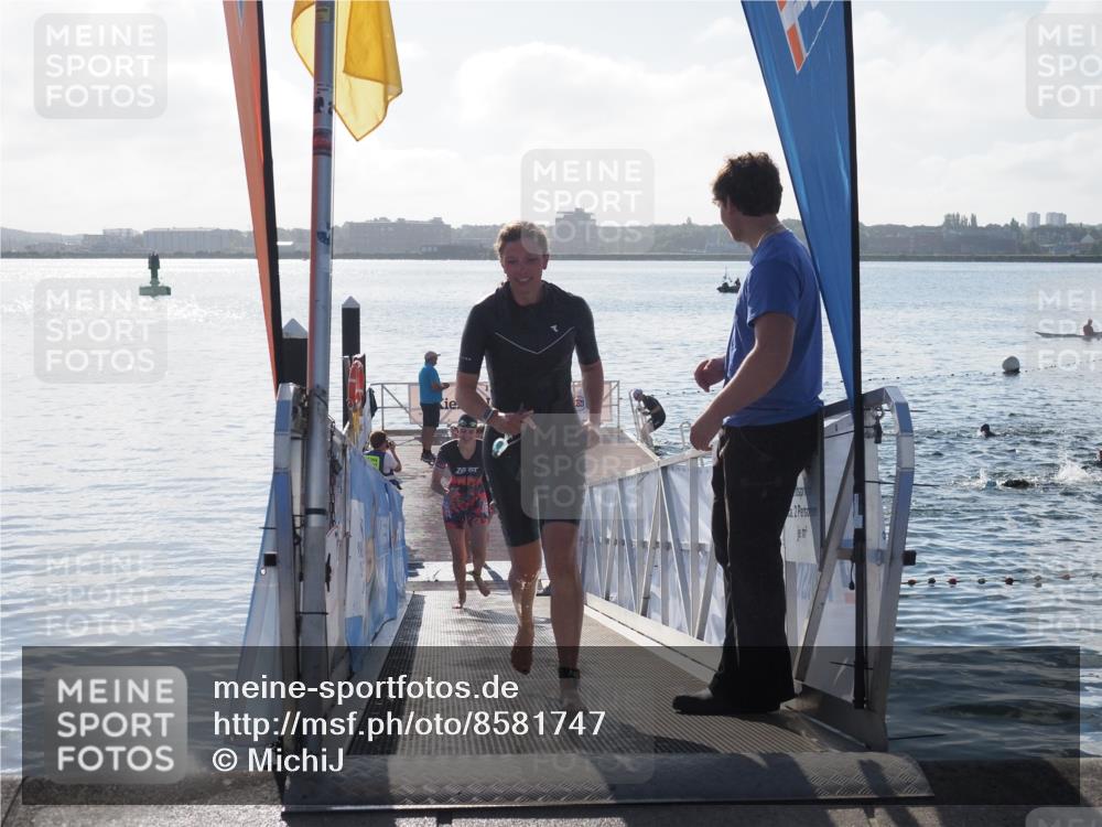 17.08.2025 - KN Förde Triathlon 2025 MichiJ http://msf.ph/oto/8581747 17.08.2025 09:20:41 Schwimmen 188, 211, 240, 241, 188, 197, 228, 240, 241 meine-sportfotos.de