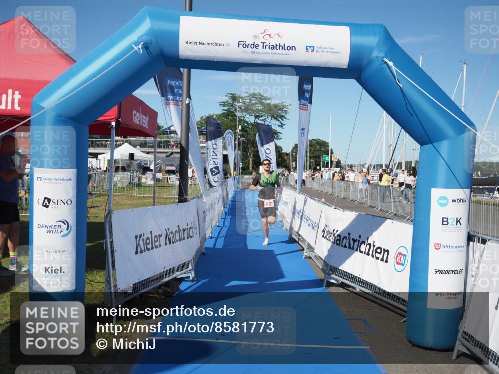 17.08.2025 - KN Förde Triathlon 2025 MichiJ http://msf.ph/oto/8581773 17.08.2025 16:32:28 Laufen 13 meine-sportfotos.de