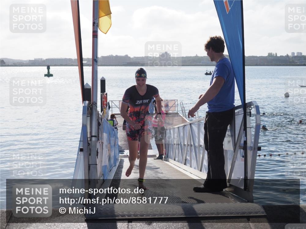 17.08.2025 - KN Förde Triathlon 2025 MichiJ http://msf.ph/oto/8581777 17.08.2025 09:20:43 Schwimmen 188, 211, 240, 241, 188, 197, 228, 241 meine-sportfotos.de
