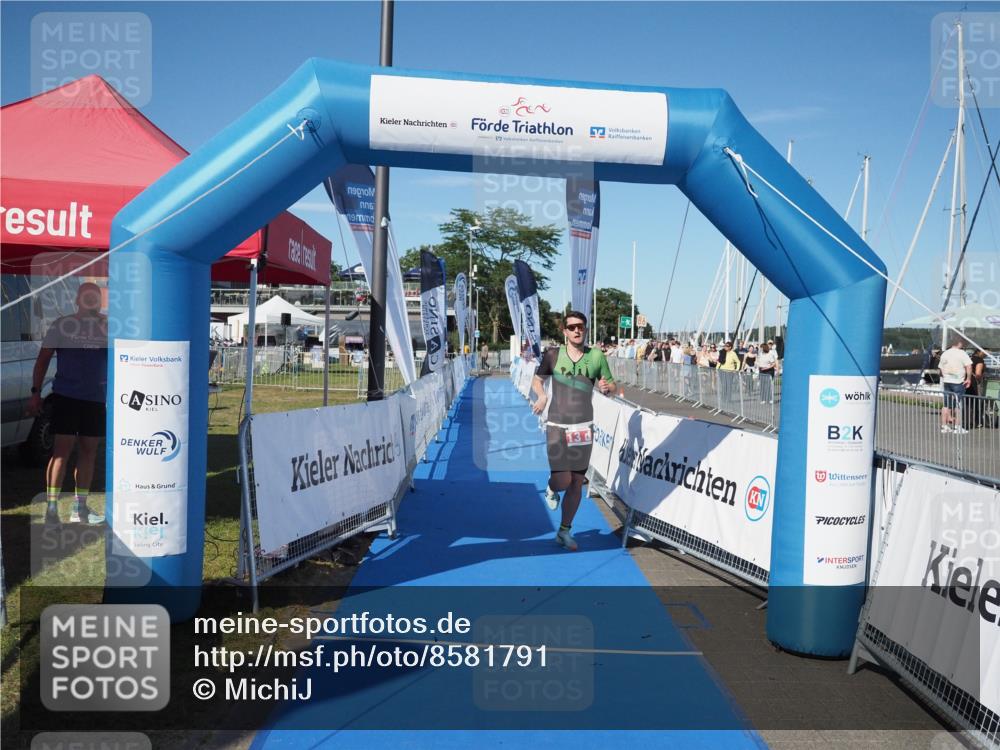 17.08.2025 - KN Förde Triathlon 2025 MichiJ http://msf.ph/oto/8581791 17.08.2025 16:32:29 Laufen 13 meine-sportfotos.de