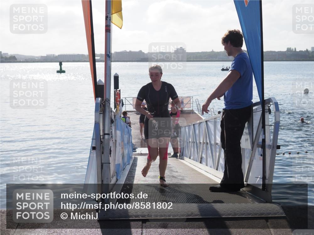 17.08.2025 - KN Förde Triathlon 2025 MichiJ http://msf.ph/oto/8581802 17.08.2025 09:20:45 Schwimmen 188, 211, 240, 241, 188, 197, 205, 228, 241 meine-sportfotos.de